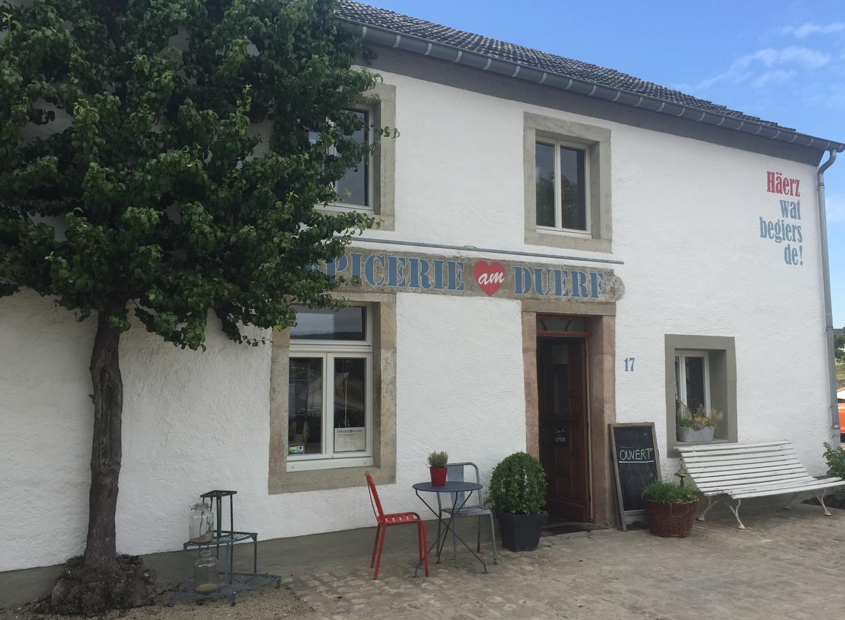 Epicerie Am Duerf Acomodação com café da manhã Schrondweiler Exterior foto